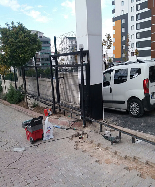 Ankara Otomatik Yana Kayar Bahçe Kapısı Tamir